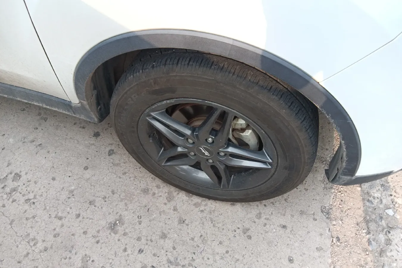 2017 Landwind X2 1.6L 125HP L4 5MT,autocango,china used car exporter,china ev exporter,chinese used car exporter,chinese used ev exporter