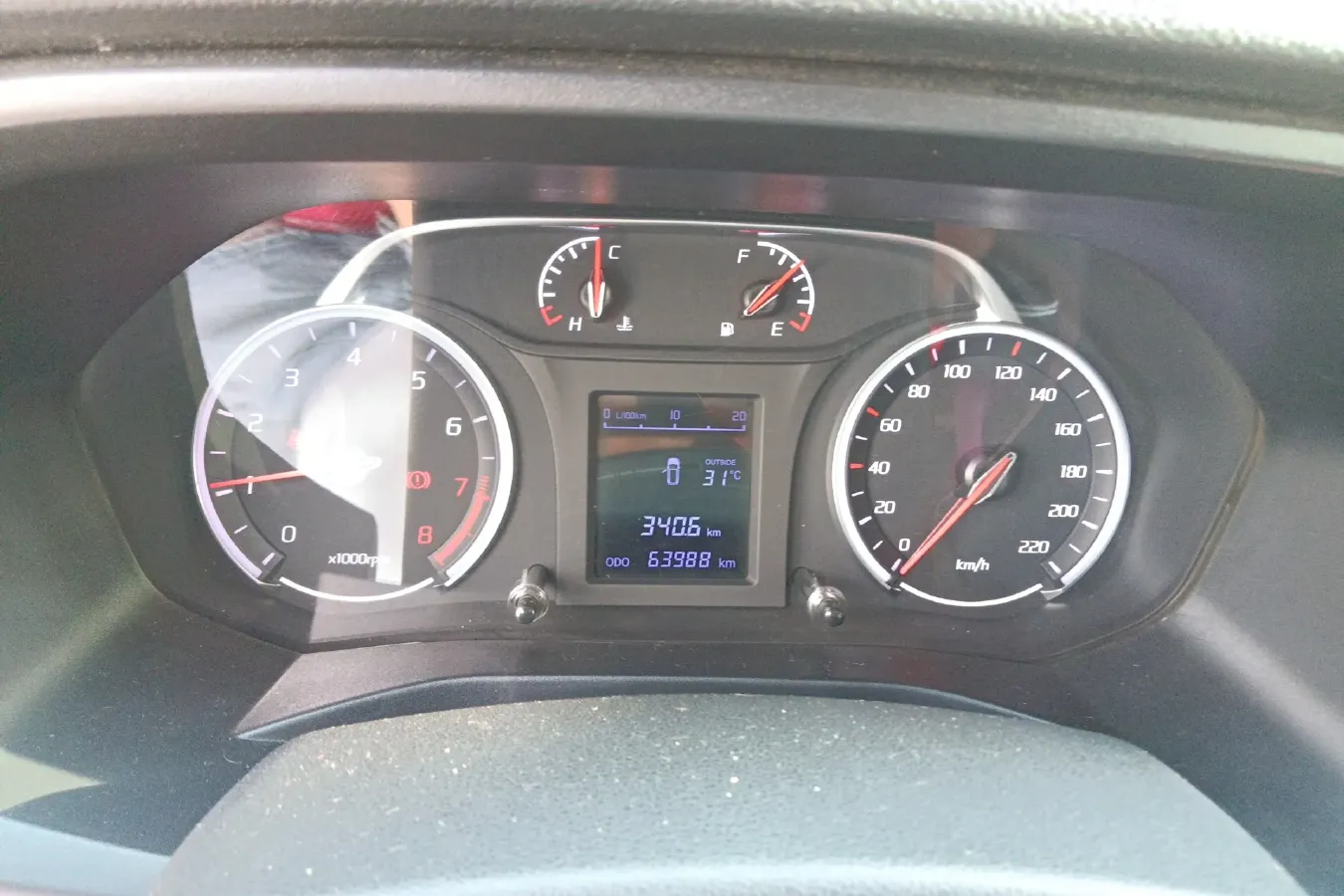 2017 Landwind X2 1.6L 125HP L4 5MT,autocango,china used car exporter,china ev exporter,chinese used car exporter,chinese used ev exporter