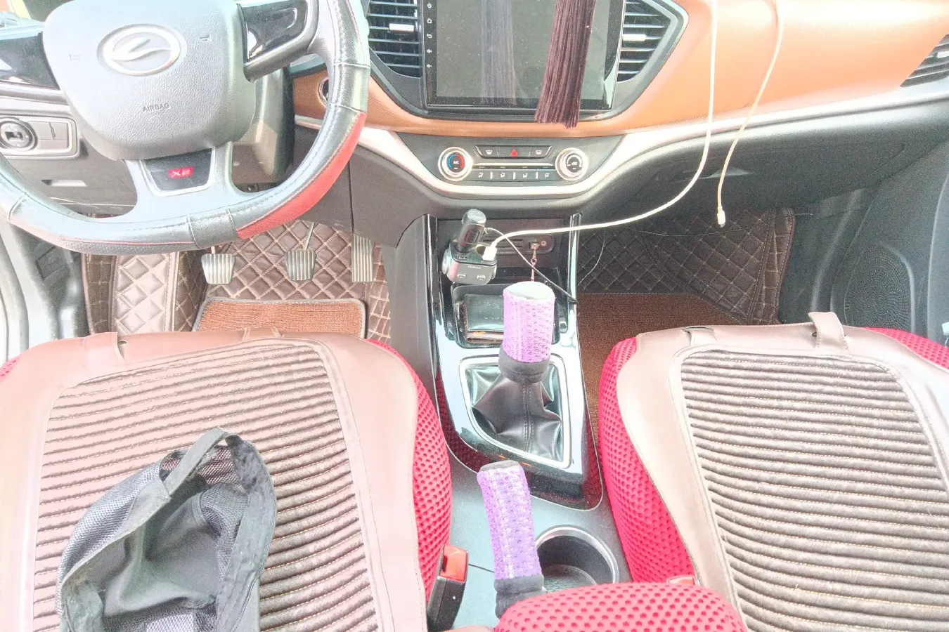 2017 Landwind X2 1.6L 125HP L4 5MT,autocango,china used car exporter,china ev exporter,chinese used car exporter,chinese used ev exporter