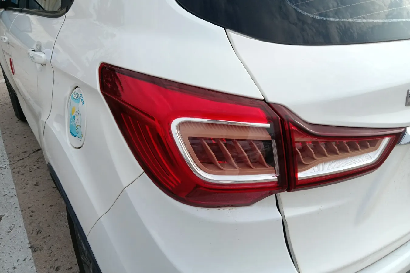 2017 Landwind X2 1.6L 125HP L4 5MT,autocango,china used car exporter,china ev exporter,chinese used car exporter,chinese used ev exporter