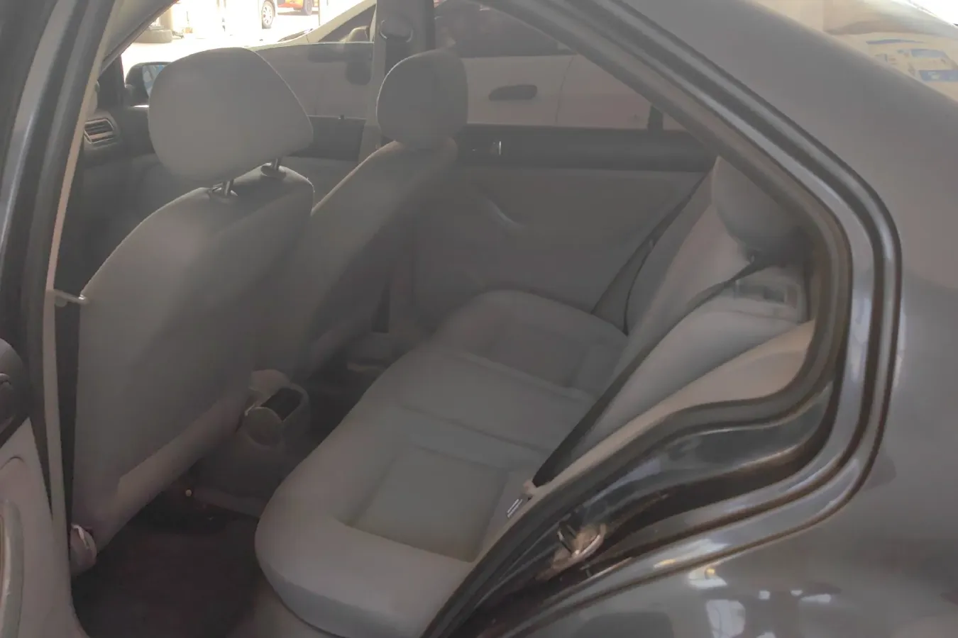 2006 Volkswagen Bora Classic 1.6L 100HP L4 4AT,autocango,china used car exporter,china ev exporter,chinese used car exporter,chinese used ev exporter