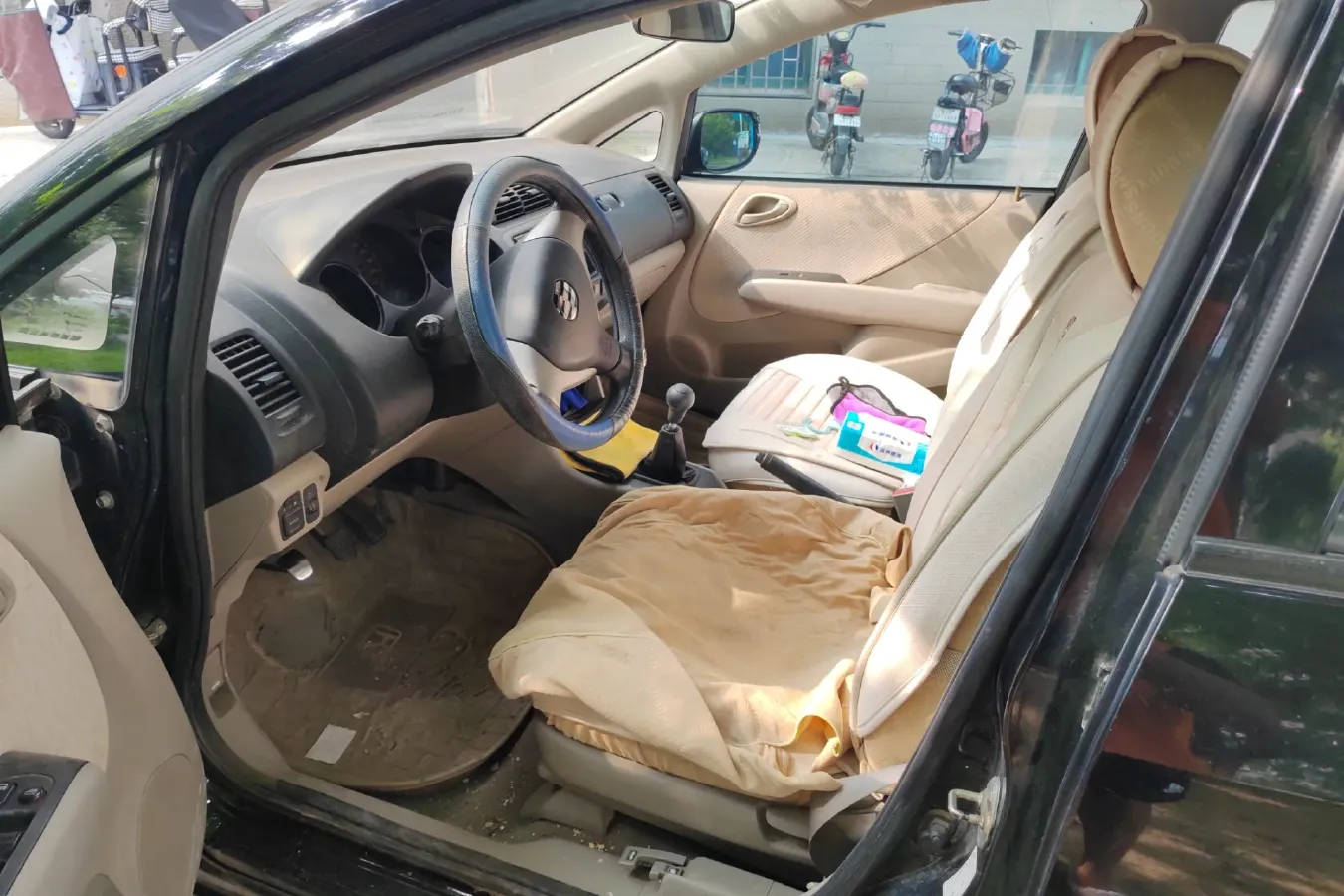 2011 Everus S1 1.3L 82HP L4 5MT,autocango,china used car exporter,china ev exporter,chinese used car exporter,chinese used ev exporter