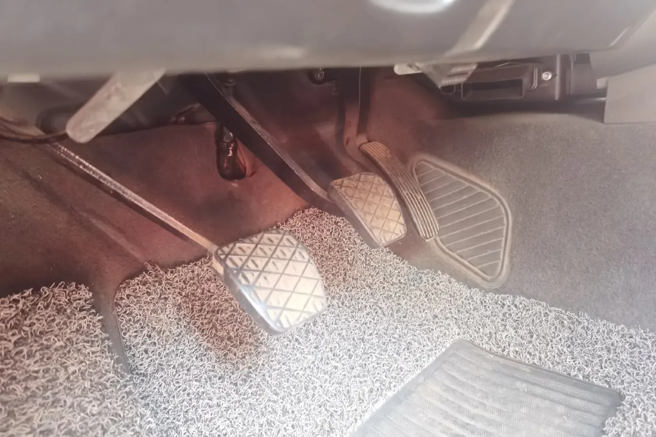 2014 Roewe W5 1.8T 160HP L4 5MT,autocango,china used car exporter,china ev exporter,chinese used car exporter,chinese used ev exporter