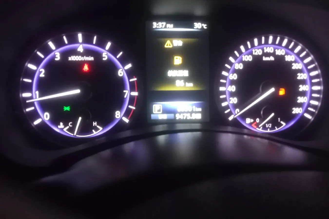 2017 Infiniti Q60 2.0T 211HP L4 7AT,autocango,china used car exporter,china ev exporter,chinese used car exporter,chinese used ev exporter