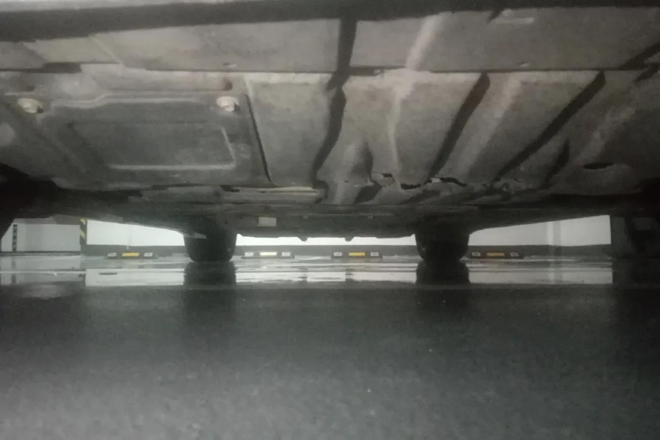 2017 Infiniti Q60 2.0T 211HP L4 7AT,autocango,china used car exporter,china ev exporter,chinese used car exporter,chinese used ev exporter