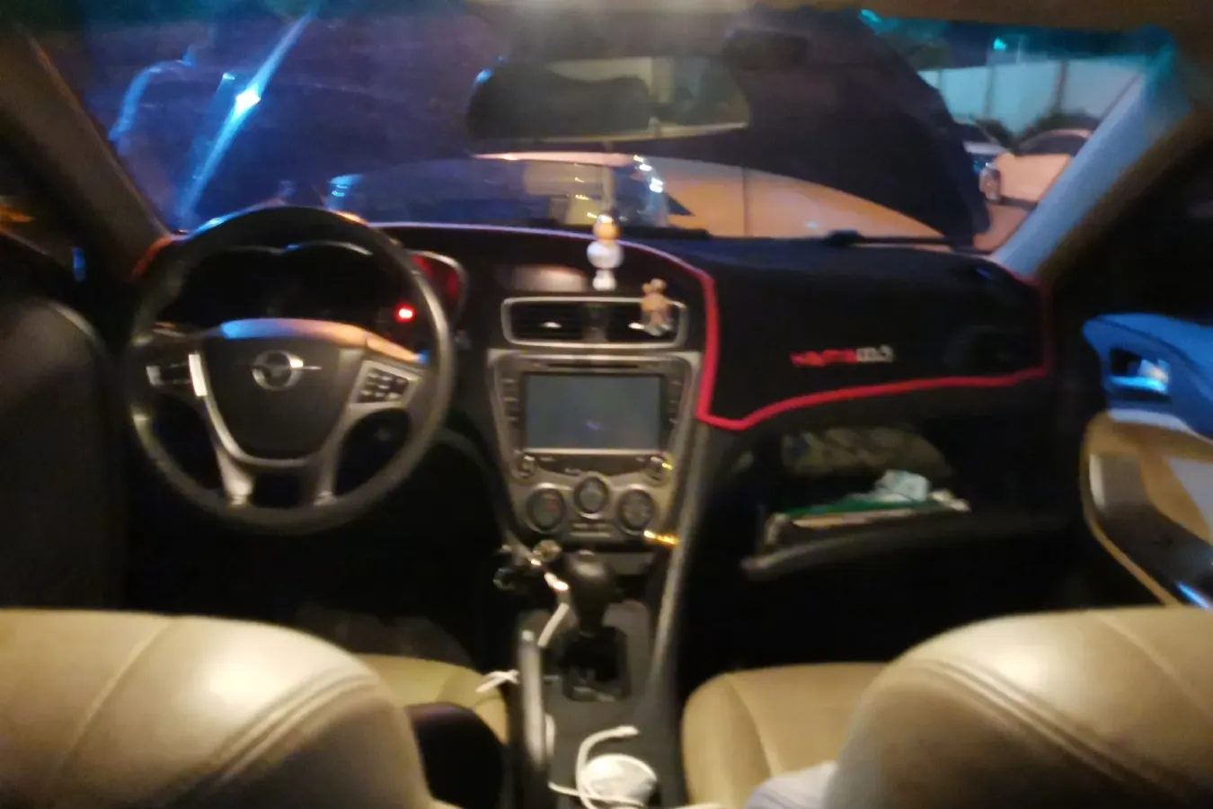 2014 HaiMa Family 1.6L 125HP L4 6AT,autocango,china used car exporter,china ev exporter,chinese used car exporter,chinese used ev exporter