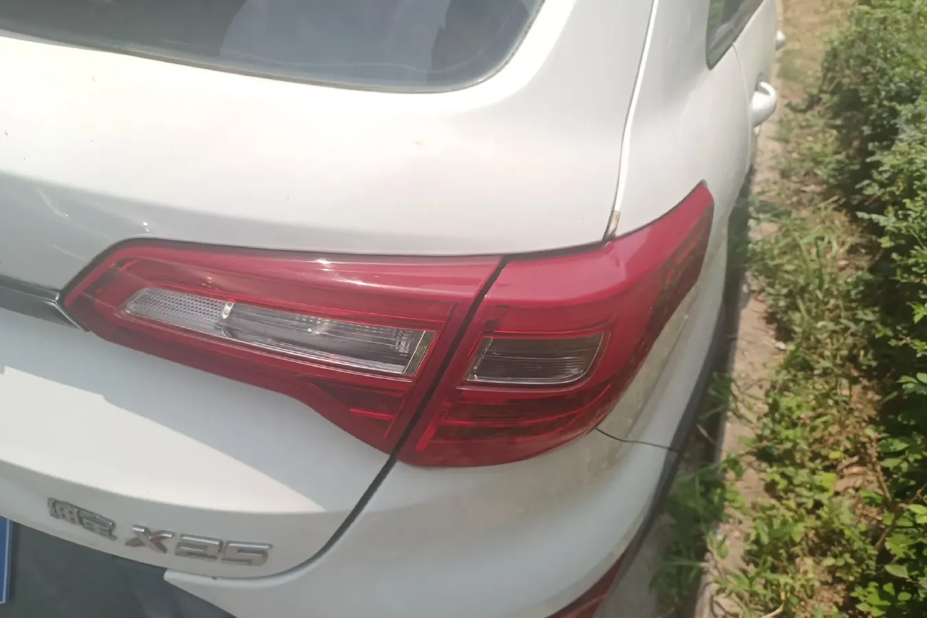 2015 BeiJing Auto Senova X25 1.5L 116HP L4 5MT,autocango,china used car exporter,china ev exporter,chinese used car exporter,chinese used ev exporter