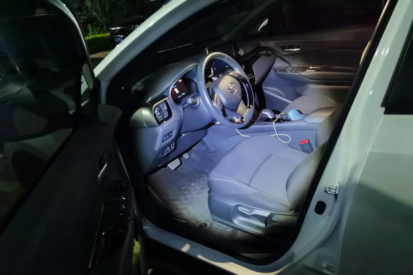 2020 Toyota Izoa E BEV 54.3KWH,autocango,china used car exporter,china ev exporter,chinese used car exporter,chinese used ev exporter