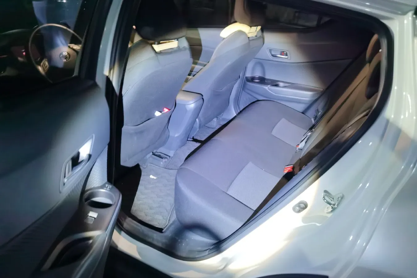 2020 Toyota Izoa E BEV 54.3KWH,autocango,china used car exporter,china ev exporter,chinese used car exporter,chinese used ev exporter