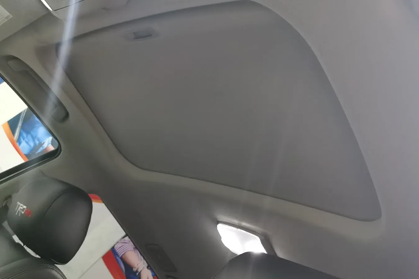 2010 Toyota Sequoia 5.7L 386HP V8 6AT,autocango,china used car exporter,china ev exporter,chinese used car exporter,chinese used ev exporter