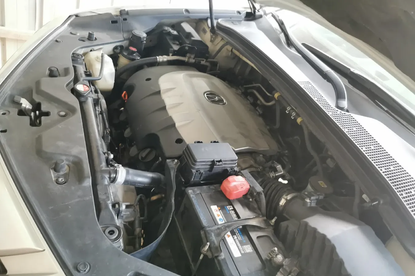 2012 Acura ZDX 3.7L 309HP V6 6AT,autocango,china used car exporter,china ev exporter,chinese used car exporter,chinese used ev exporter