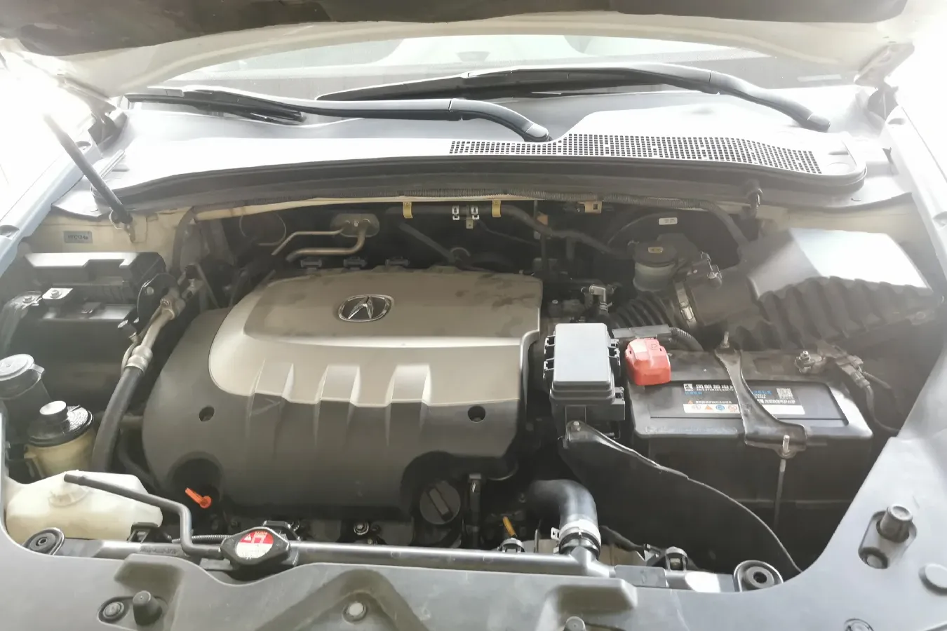 2012 Acura ZDX 3.7L 309HP V6 6AT,autocango,china used car exporter,china ev exporter,chinese used car exporter,chinese used ev exporter