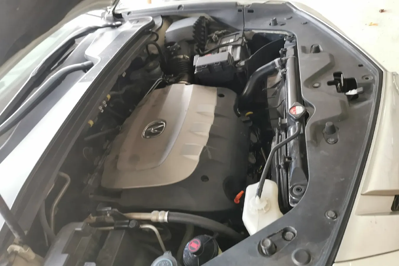 2012 Acura ZDX 3.7L 309HP V6 6AT,autocango,china used car exporter,china ev exporter,chinese used car exporter,chinese used ev exporter