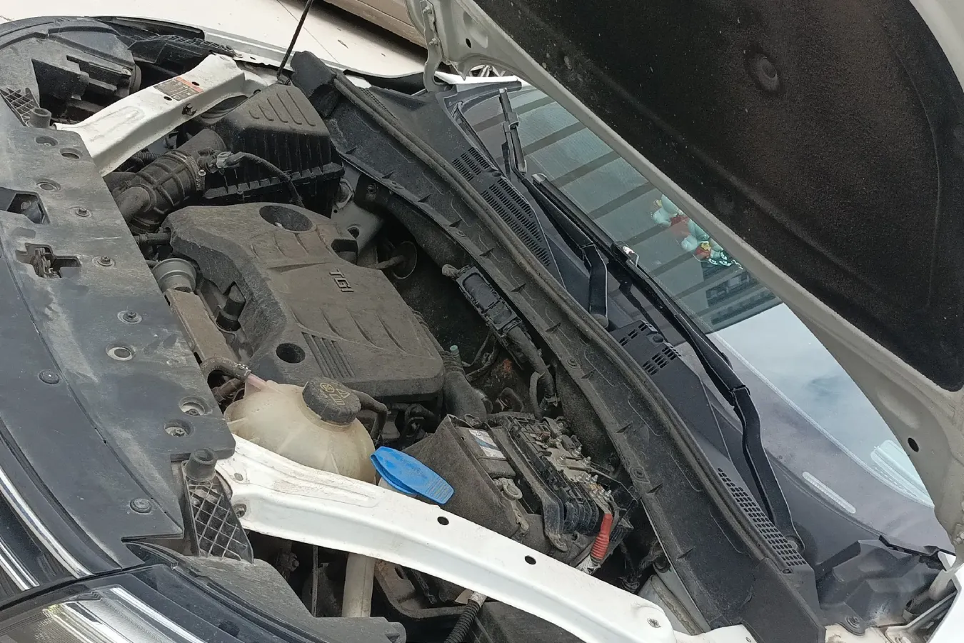 2016 Roewe RX5 1.5T 169HP L4 7DCT,autocango,china used car exporter,china ev exporter,chinese used car exporter,chinese used ev exporter