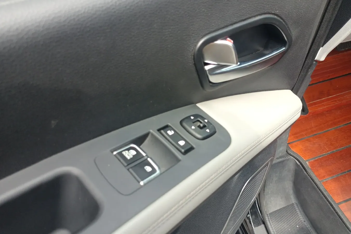 2022 JAC Refine M4 2.0T 222HP L4 6AT,autocango,china used car exporter,china ev exporter,chinese used car exporter,chinese used ev exporter