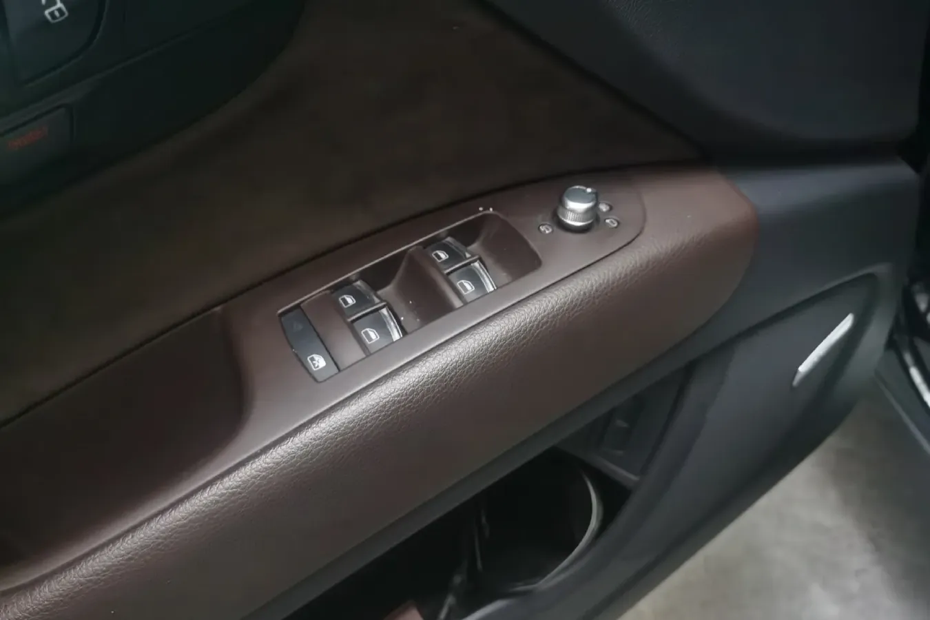 2015 Audi Q7 3.0T 333HP V6 8AT,autocango,china used car exporter,china ev exporter,chinese used car exporter,chinese used ev exporter