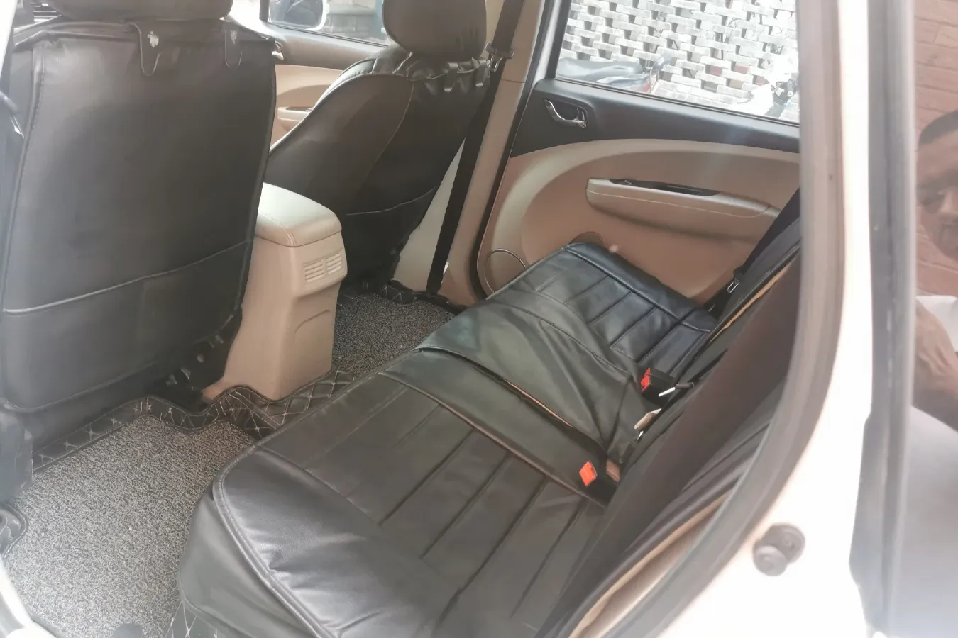 2016 DongFeng Forthing Joyear X3 1.5L 120HP L4 5MT,autocango,china used car exporter,china ev exporter,chinese used car exporter,chinese used ev exporter