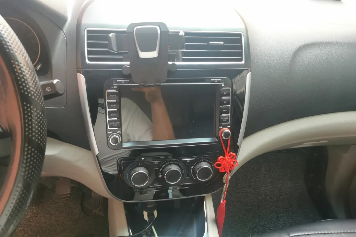 2016 DongFeng Forthing Joyear X3 1.5L 120HP L4 5MT,autocango,china used car exporter,china ev exporter,chinese used car exporter,chinese used ev exporter