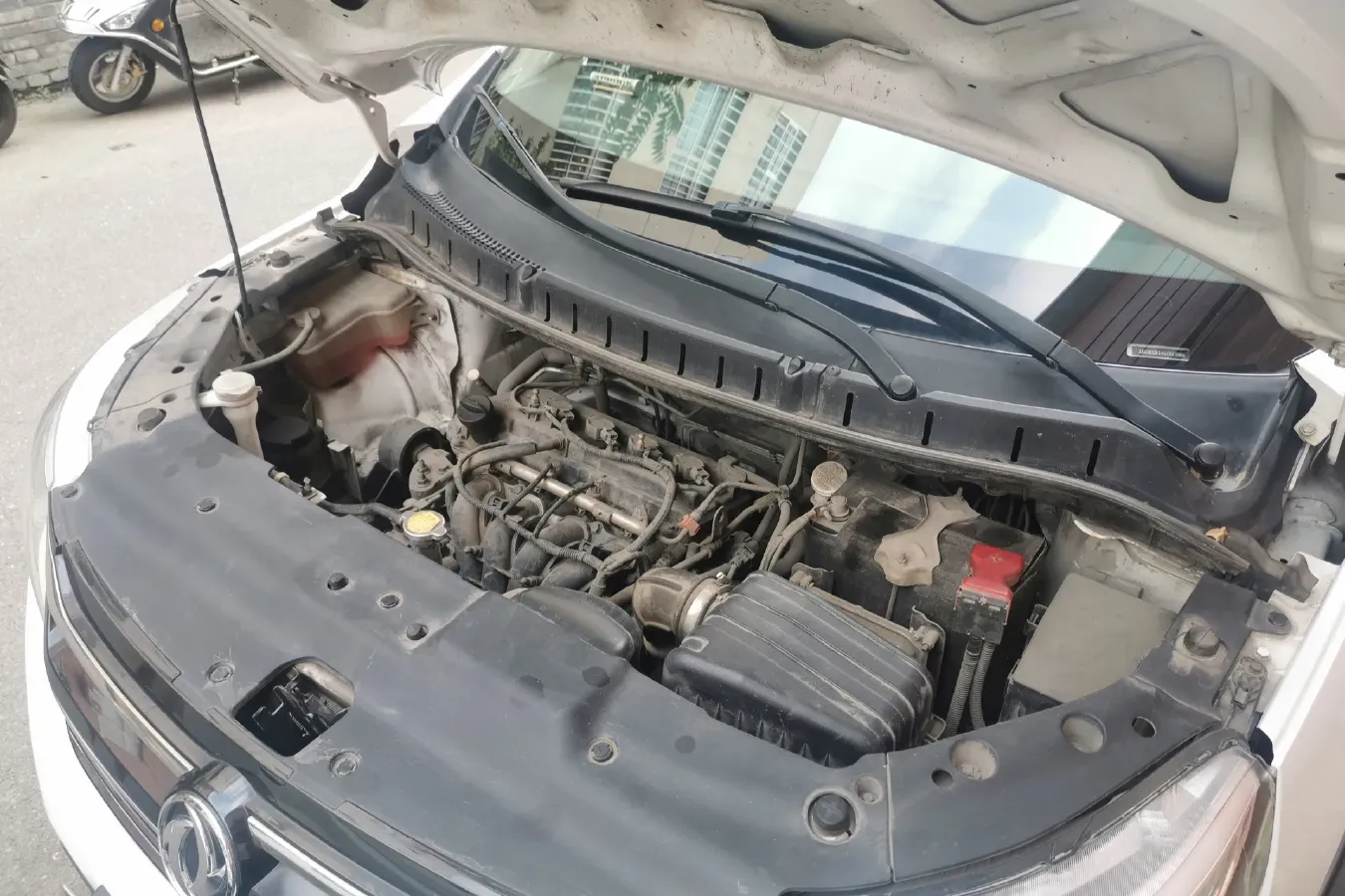 2016 DongFeng Forthing Joyear X3 1.5L 120HP L4 5MT,autocango,china used car exporter,china ev exporter,chinese used car exporter,chinese used ev exporter