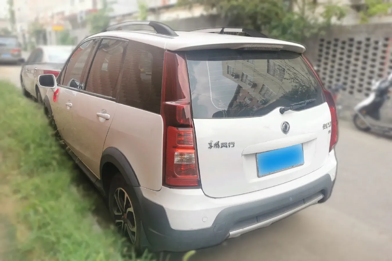 2016 DongFeng Forthing Joyear X3 1.5L 120HP L4 5MT,autocango,china used car exporter,china ev exporter,chinese used car exporter,chinese used ev exporter
