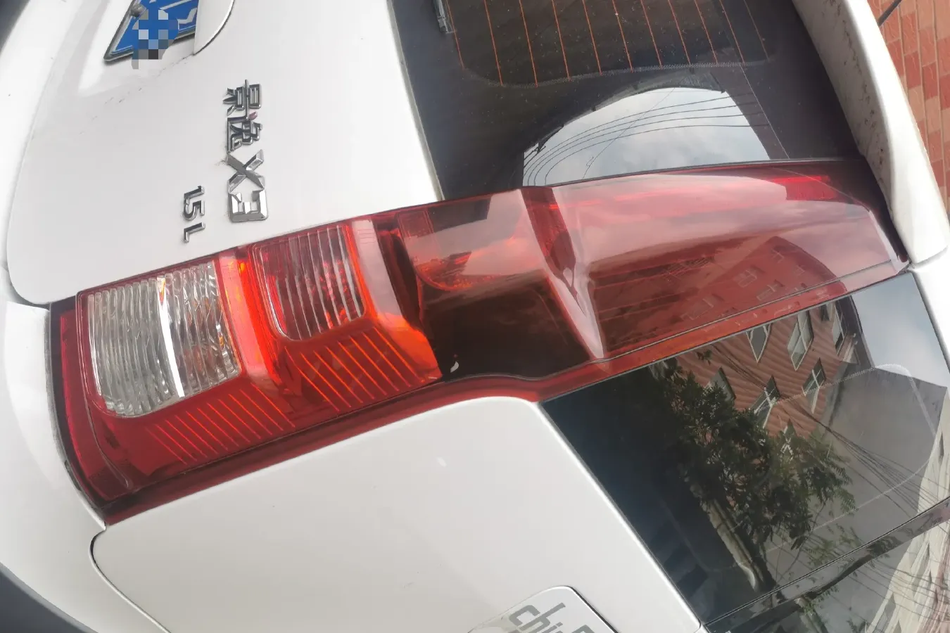 2016 DongFeng Forthing Joyear X3 1.5L 120HP L4 5MT,autocango,china used car exporter,china ev exporter,chinese used car exporter,chinese used ev exporter
