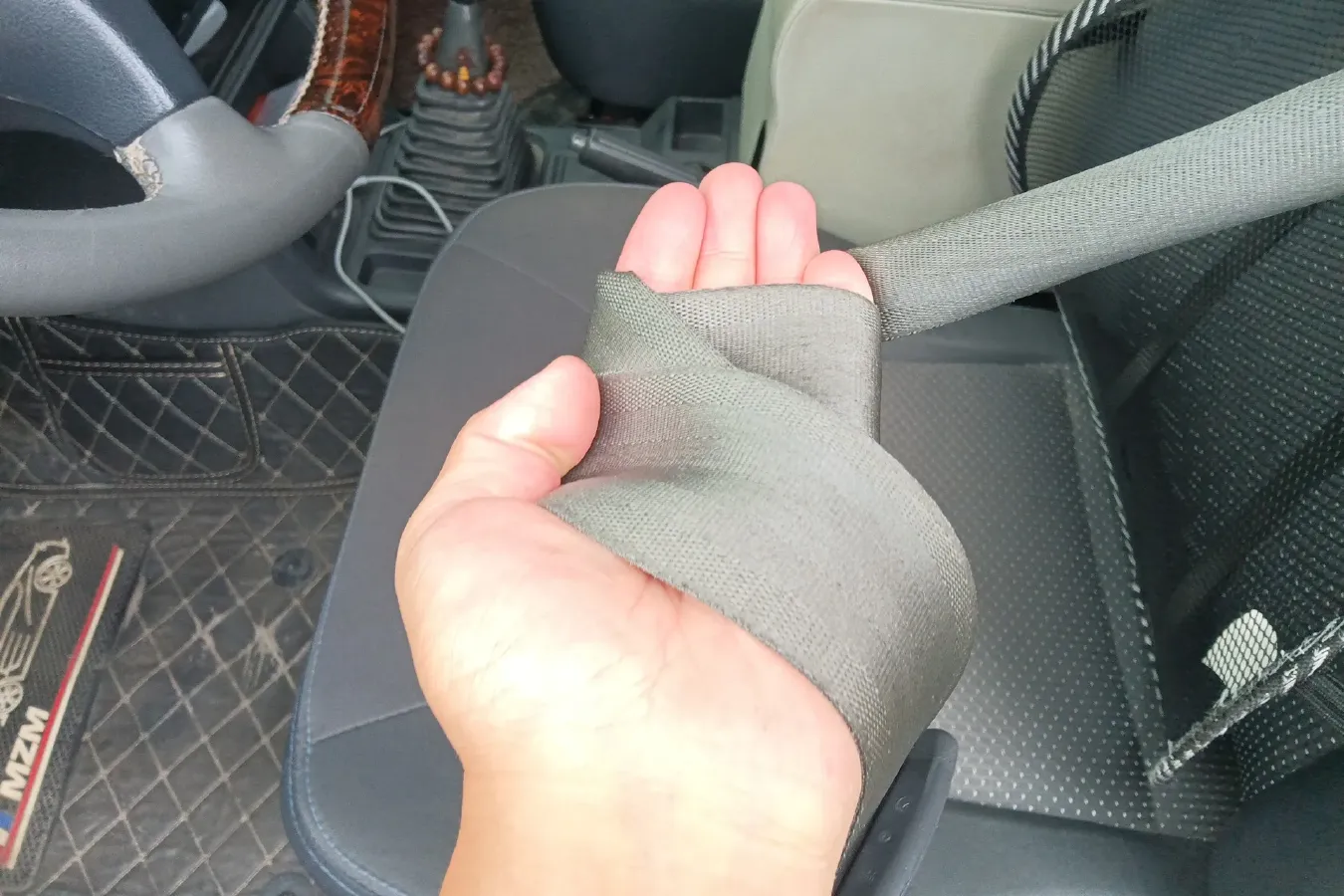 2013 Leopaard Black King Kong 2.2L 129HP L4 5MT,autocango,china used car exporter,china ev exporter,chinese used car exporter,chinese used ev exporter