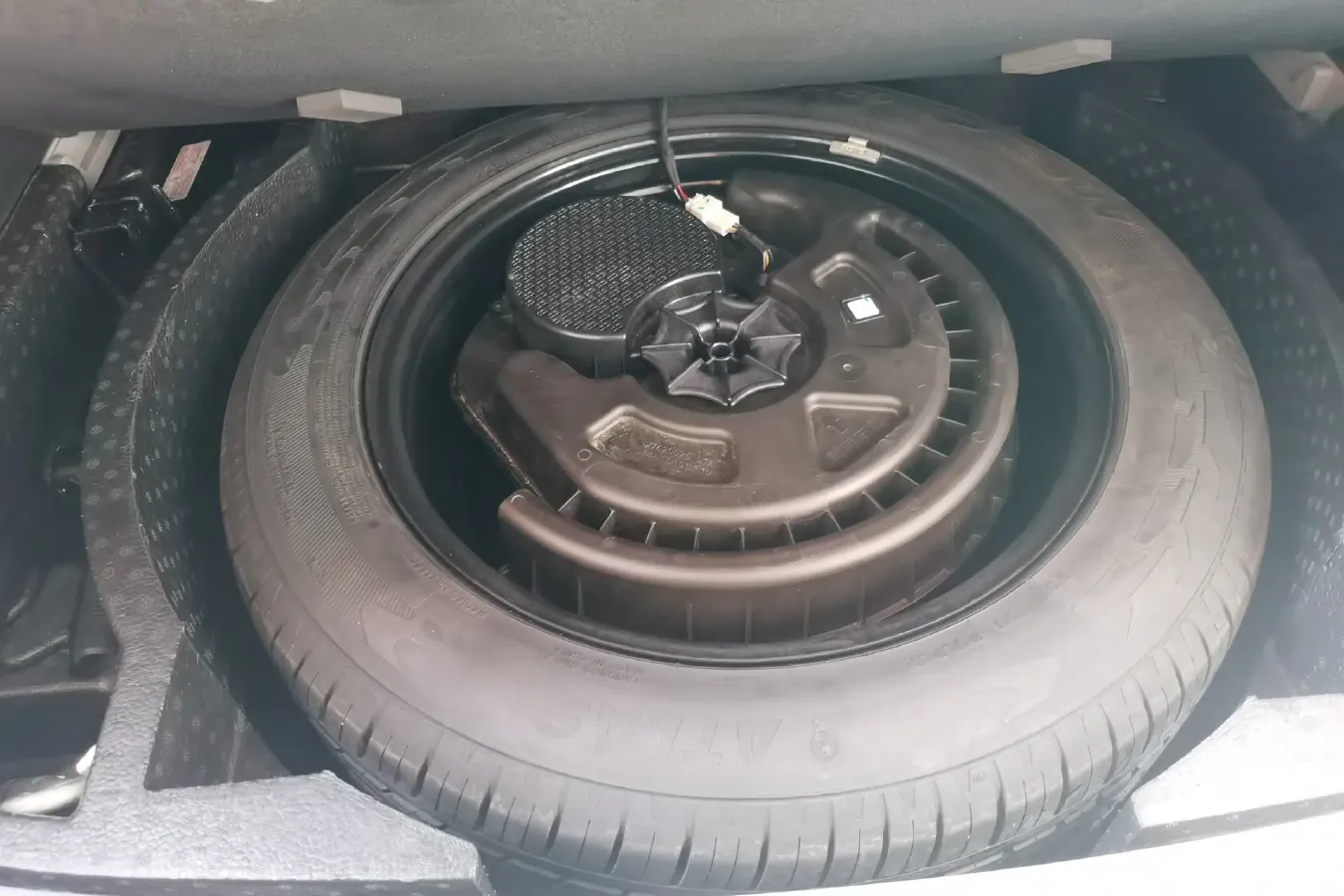 2019 BaoJun RS-5 1.5T 151HP L4 CVT,autocango,china used car exporter,china ev exporter,chinese used car exporter,chinese used ev exporter