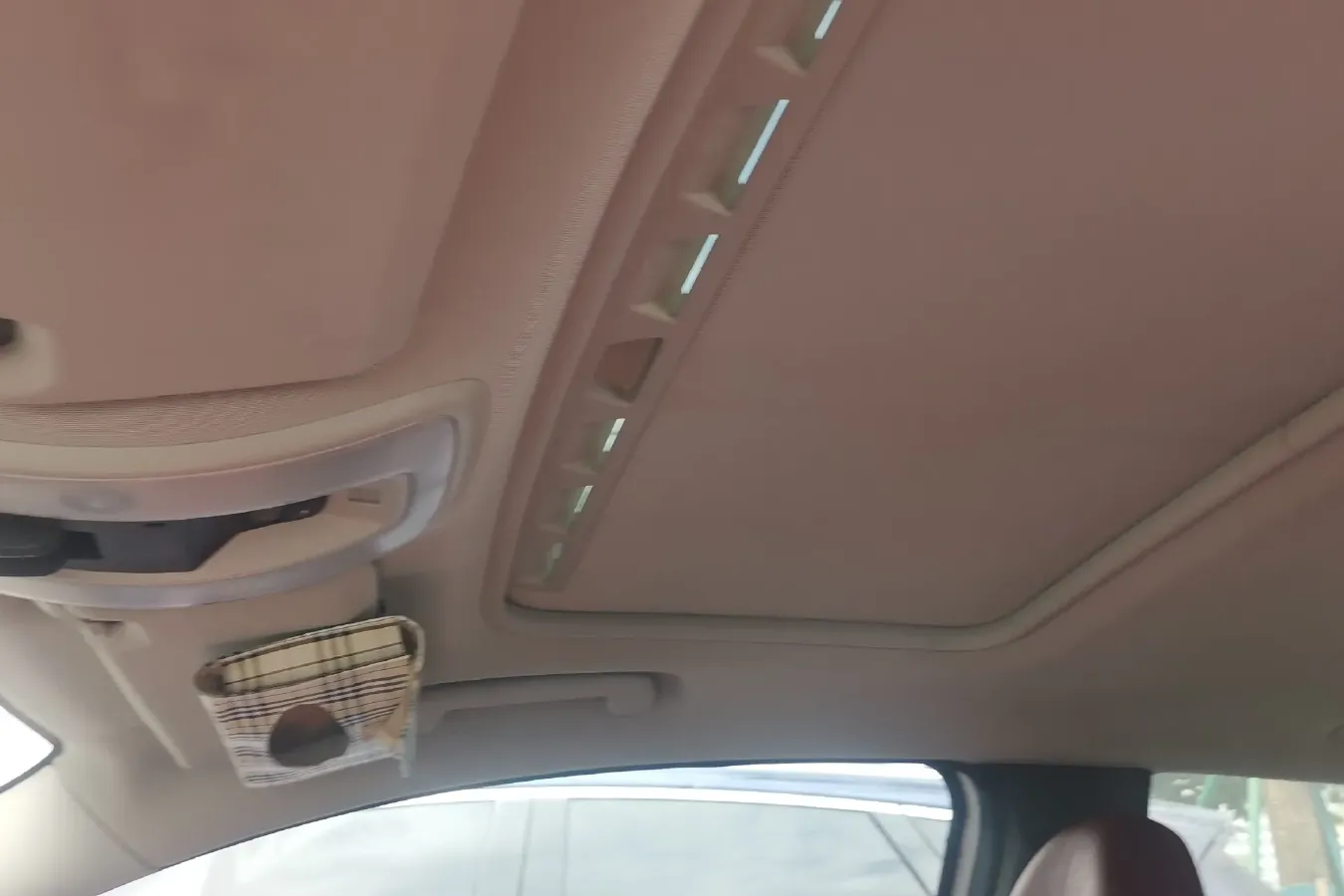 2012 Volvo C30 2.0L 145HP L4 6DCT,autocango,china used car exporter,china ev exporter,chinese used car exporter,chinese used ev exporter