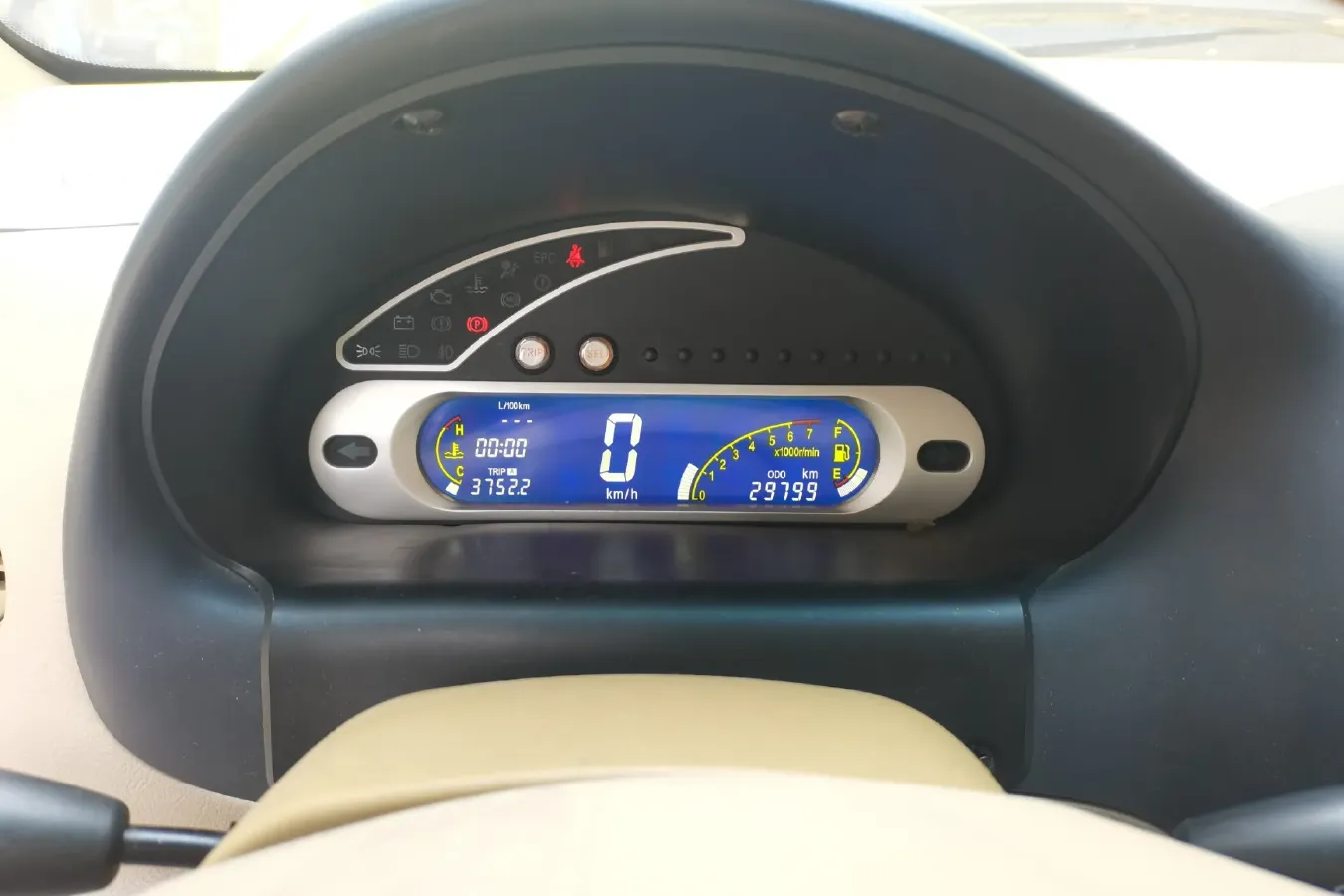 2011 Chery QQ3 1.0L 68HP L4 5MT,autocango,china used car exporter,china ev exporter,chinese used car exporter,chinese used ev exporter