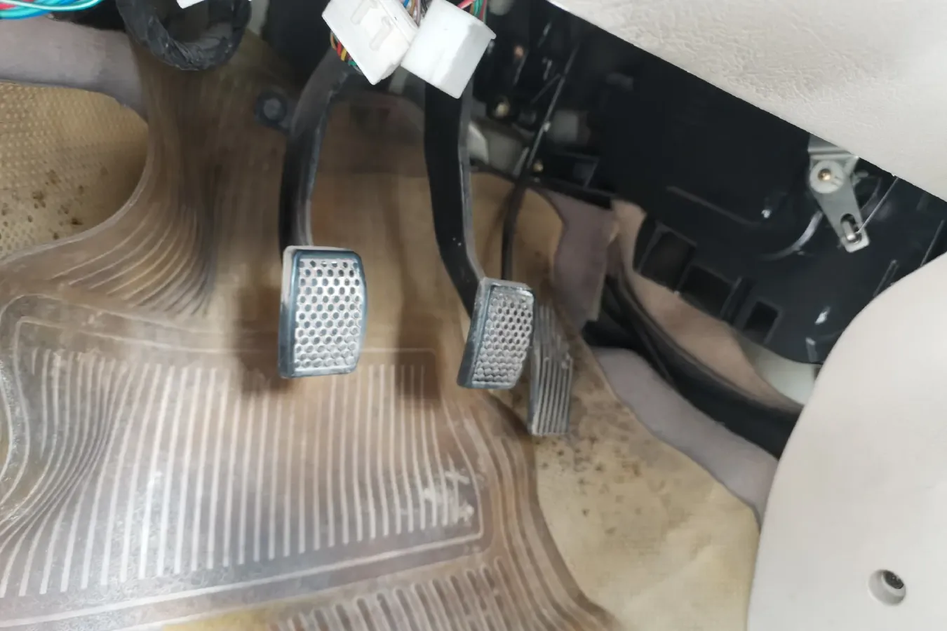 2011 Chery QQ3 1.0L 68HP L4 5MT,autocango,china used car exporter,china ev exporter,chinese used car exporter,chinese used ev exporter