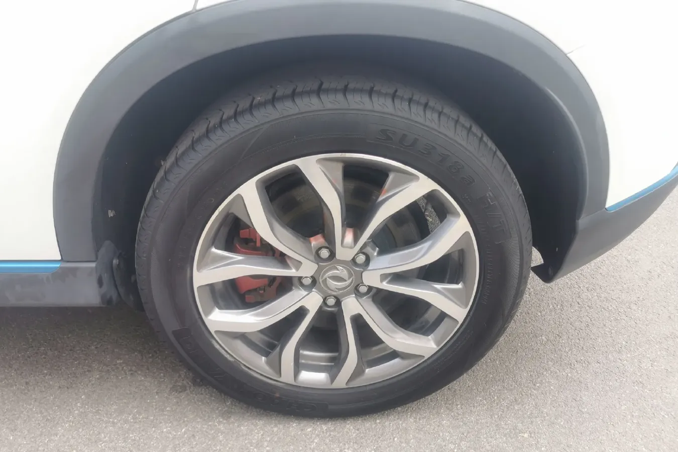 2019 DongFeng Fengon Fengon E3 Range Extended 84HP REEV 17.28KWH,autocango,china used car exporter,china ev exporter,chinese used car exporter,chinese used ev exporter