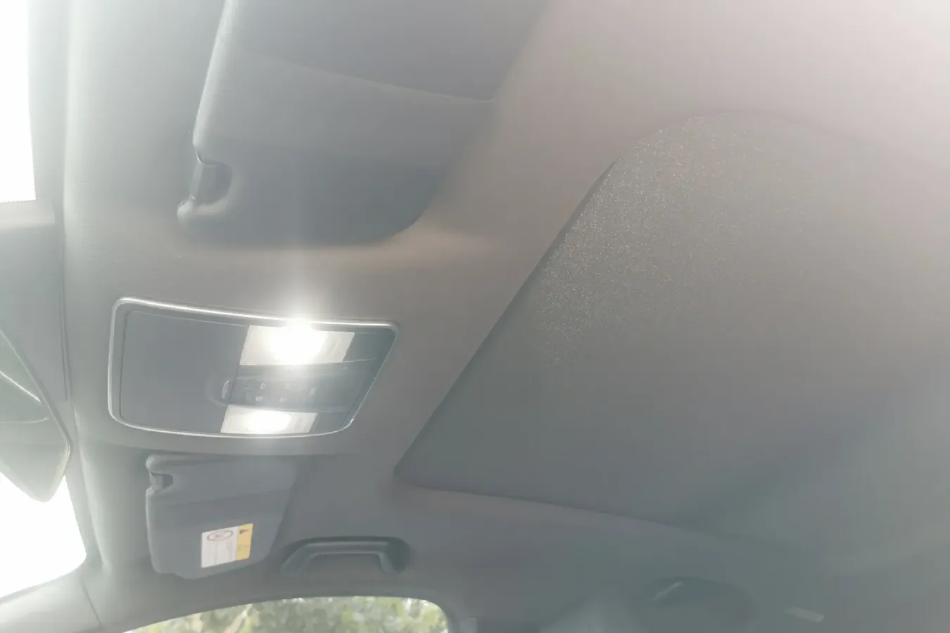 2019 DongFeng Fengon Fengon E3 Range Extended 84HP REEV 17.28KWH,autocango,china used car exporter,china ev exporter,chinese used car exporter,chinese used ev exporter