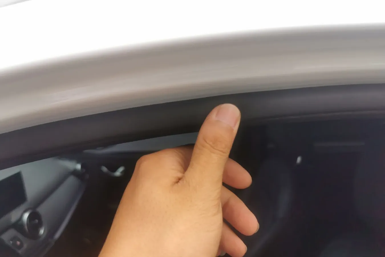 2019 DongFeng Fengon Fengon E3 Range Extended 84HP REEV 17.28KWH,autocango,china used car exporter,china ev exporter,chinese used car exporter,chinese used ev exporter