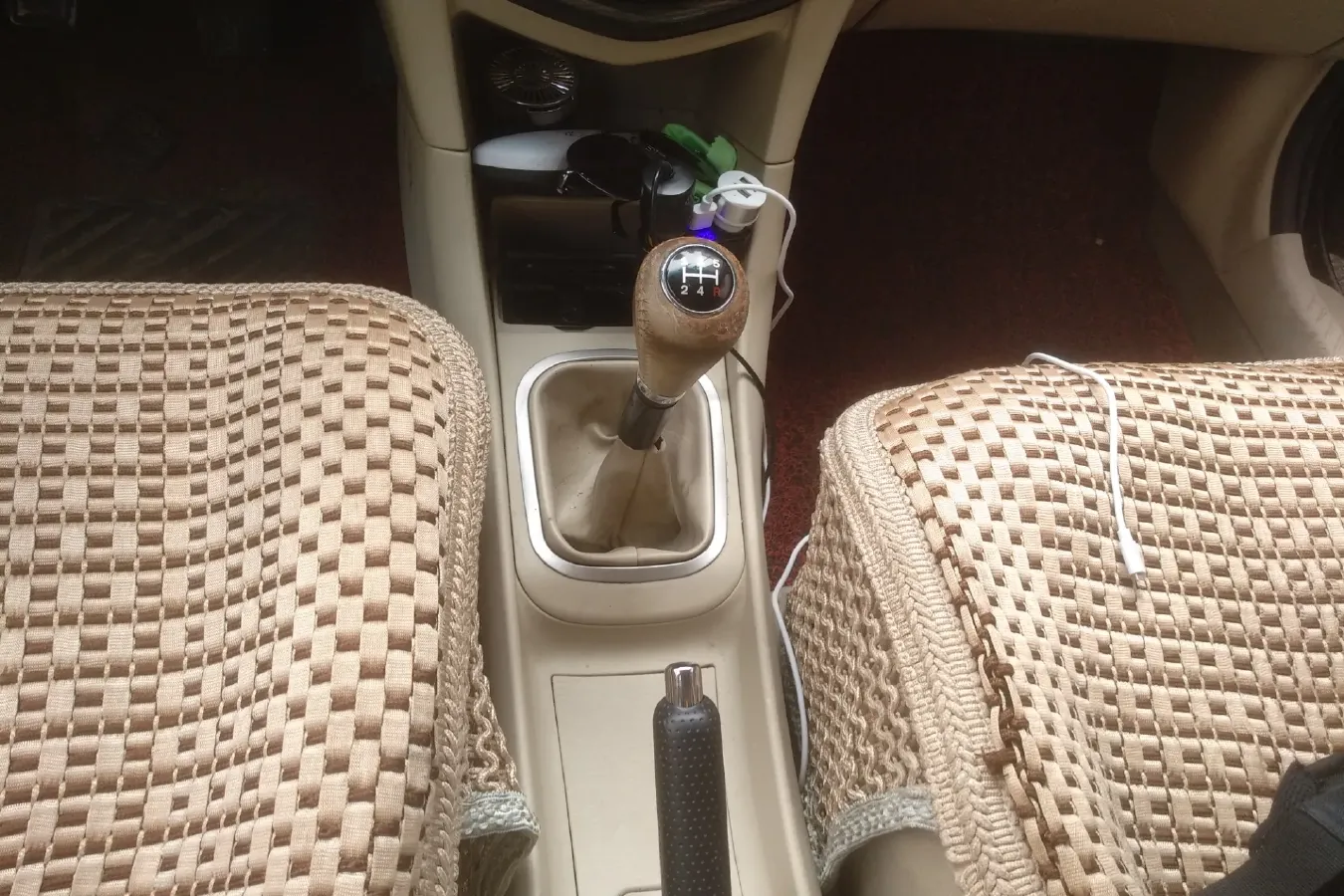 2013 HaiMa Preema 1.6L 120HP L4 5MT,autocango,china used car exporter,china ev exporter,chinese used car exporter,chinese used ev exporter