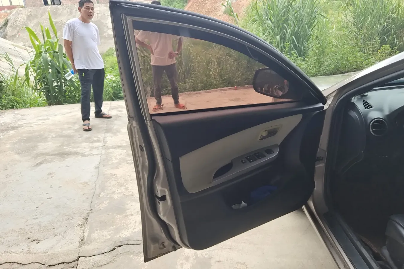 2011 HaiMa Family 1.6L 120HP L4 CVT,autocango,china used car exporter,china ev exporter,chinese used car exporter,chinese used ev exporter