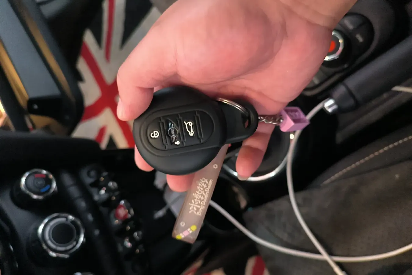 2018 MINI MINI 1.5T 102HP L3 7DCT,autocango,china used car exporter,china ev exporter,chinese used car exporter,chinese used ev exporter