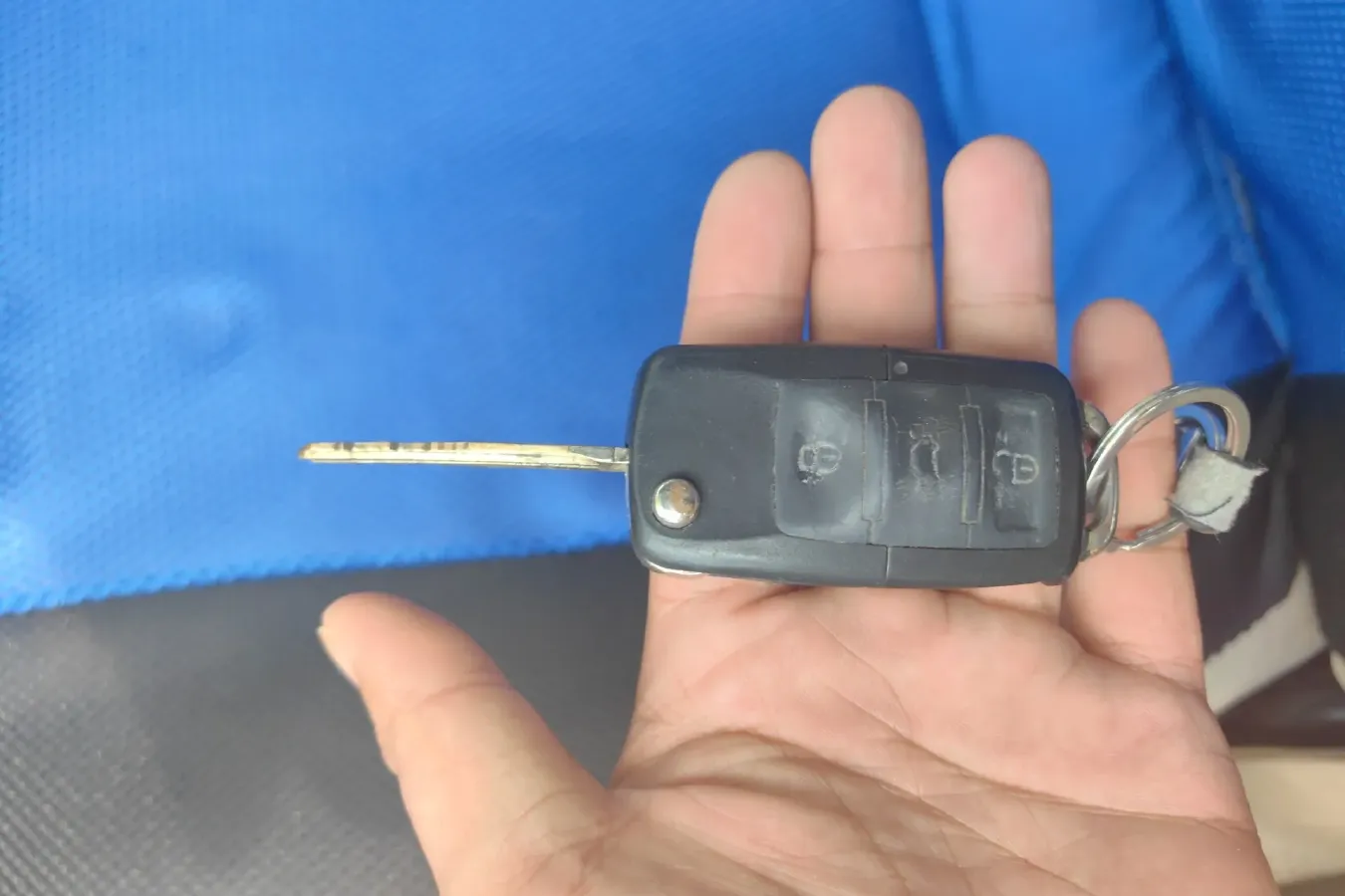 2010 Mitsubishi Lancer 1.6L 100HP L4 5MT,autocango,china used car exporter,china ev exporter,chinese used car exporter,chinese used ev exporter