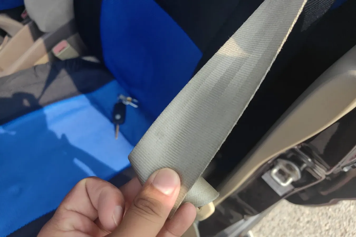 2010 Mitsubishi Lancer 1.6L 100HP L4 5MT,autocango,china used car exporter,china ev exporter,chinese used car exporter,chinese used ev exporter