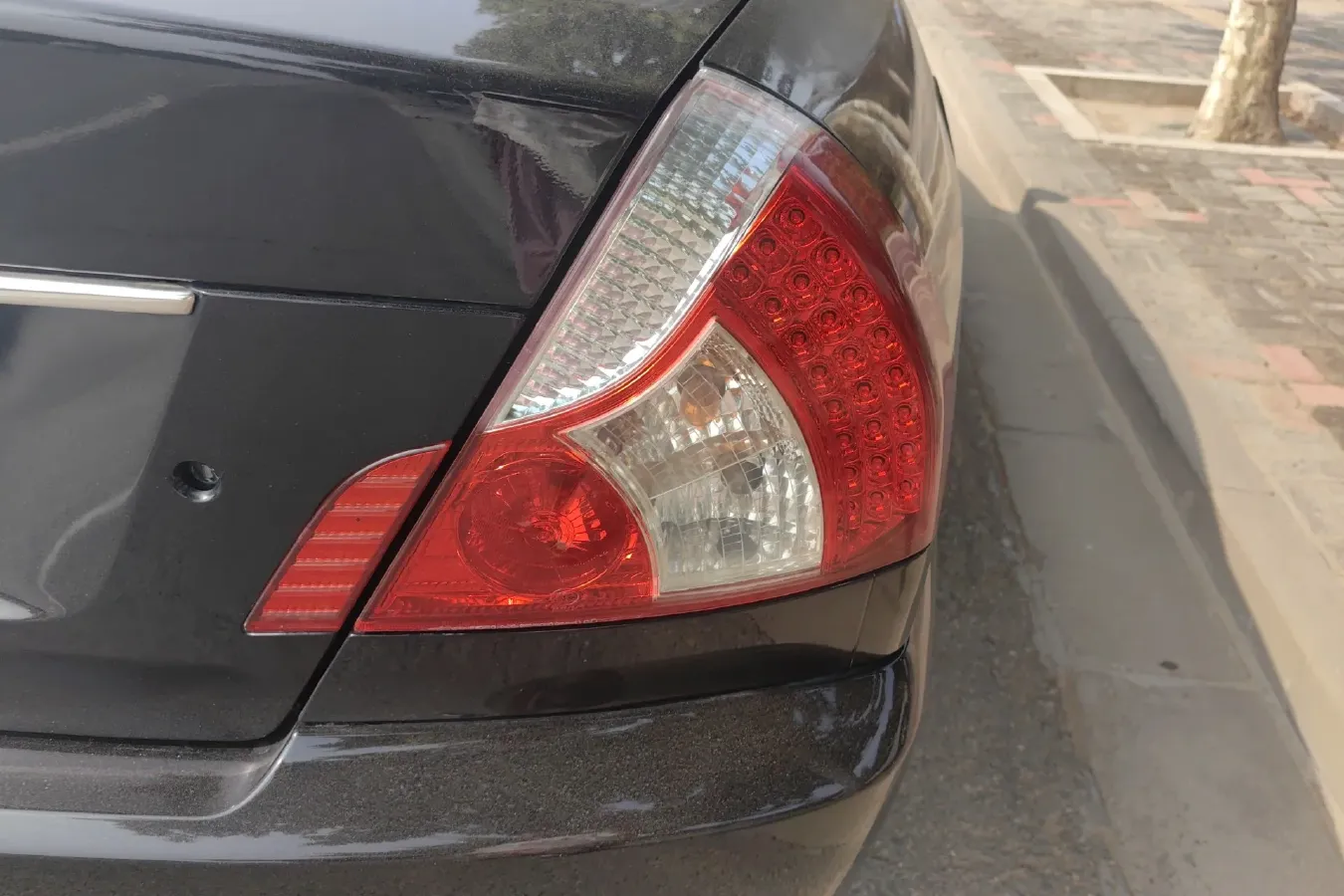 2010 Mitsubishi Lancer 1.6L 100HP L4 5MT,autocango,china used car exporter,china ev exporter,chinese used car exporter,chinese used ev exporter