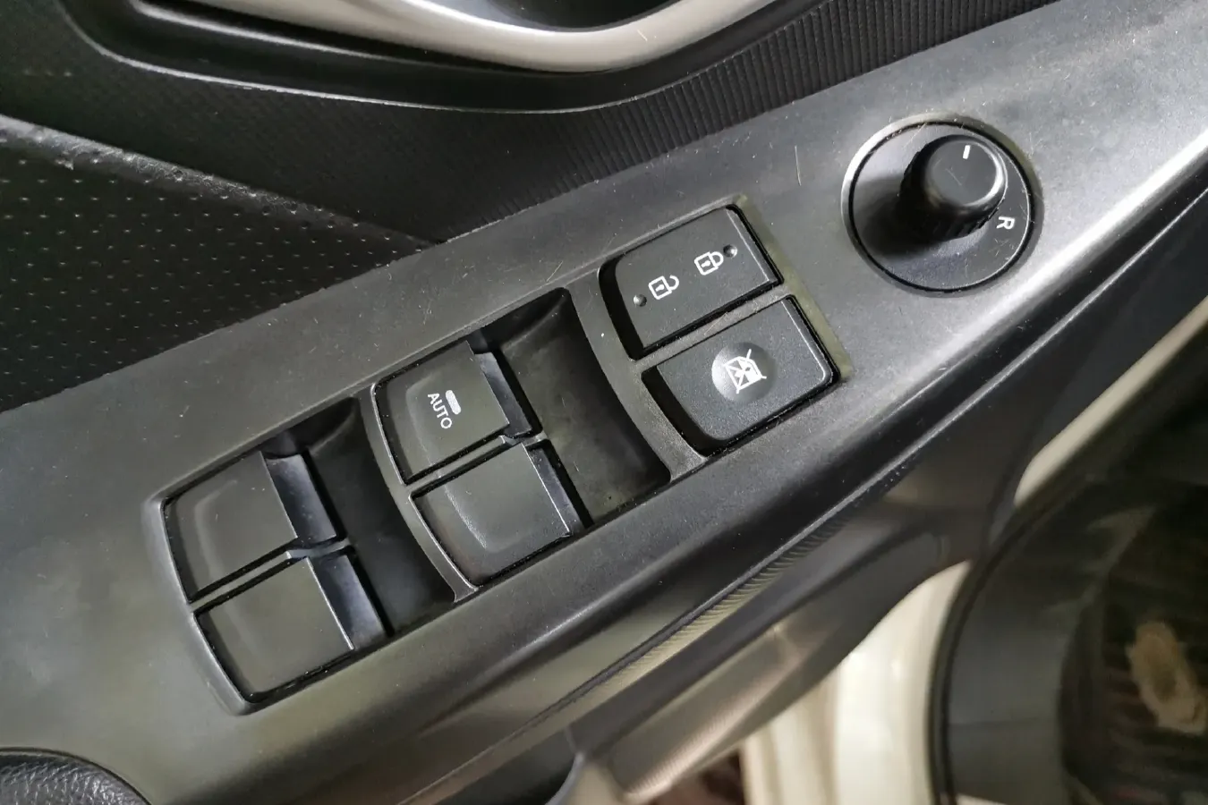 2013 GAC Trumpchi GA3 1.6L 122HP L4 5MT,autocango,china used car exporter,china ev exporter,chinese used car exporter,chinese used ev exporter