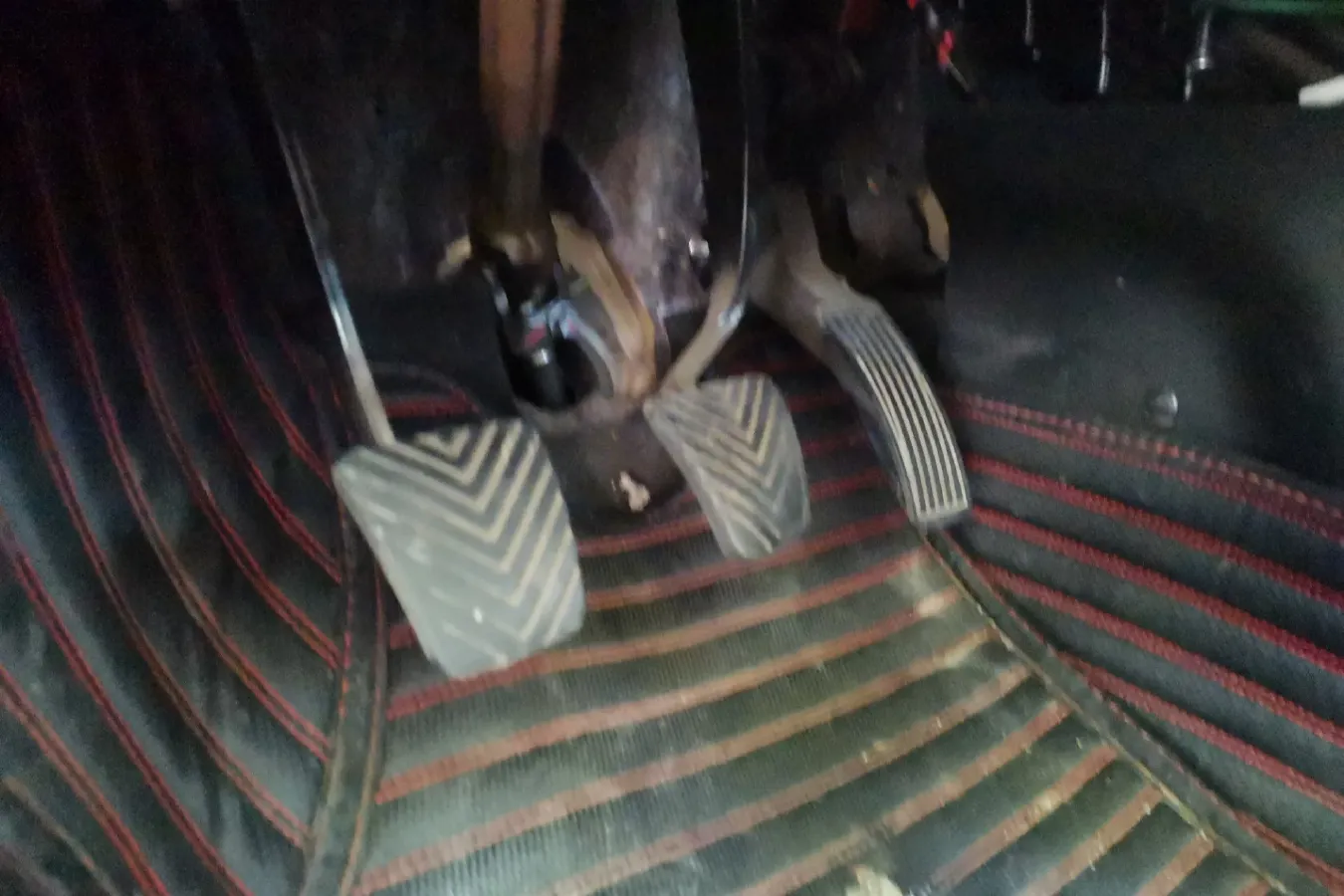 2013 GAC Trumpchi GA3 1.6L 122HP L4 5MT,autocango,china used car exporter,china ev exporter,chinese used car exporter,chinese used ev exporter