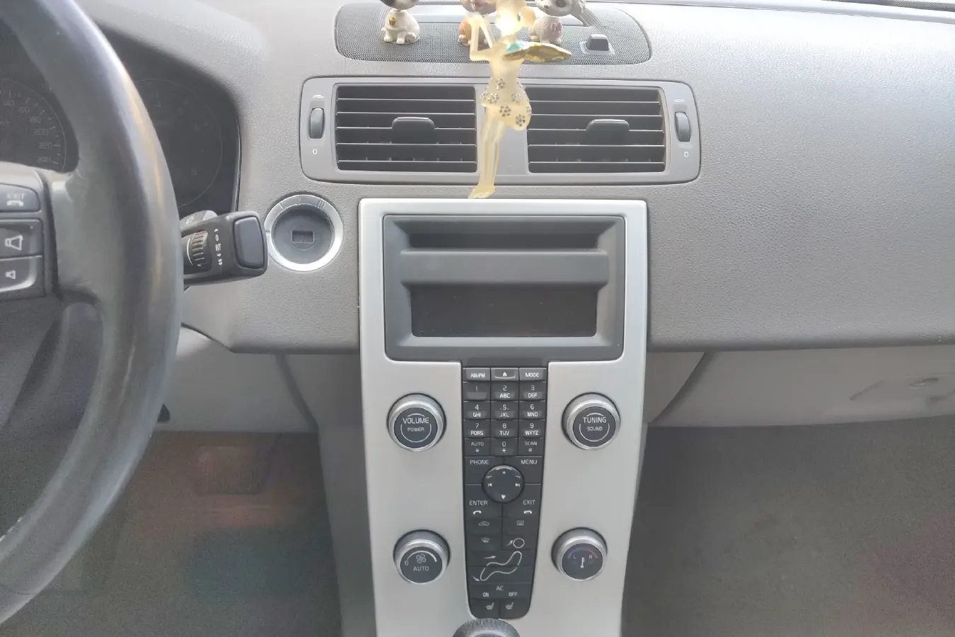 2010 Volvo S40 2.0L 141HP L4 6DCT,autocango,china used car exporter,china ev exporter,chinese used car exporter,chinese used ev exporter