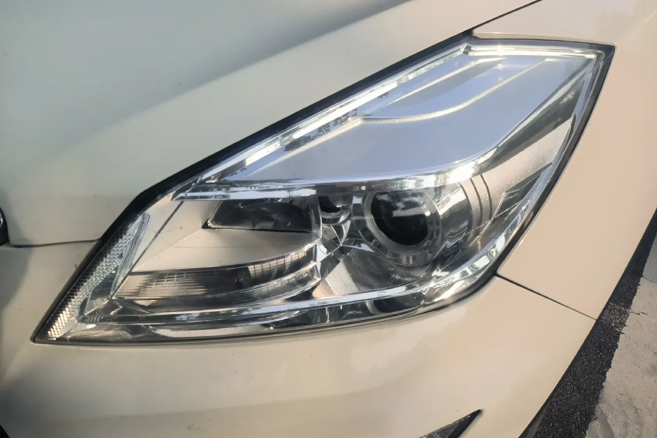 2015 BeiJing Auto Senova X65 2.0T 177HP L4 6AT,autocango,china used car exporter,china ev exporter,chinese used car exporter,chinese used ev exporter