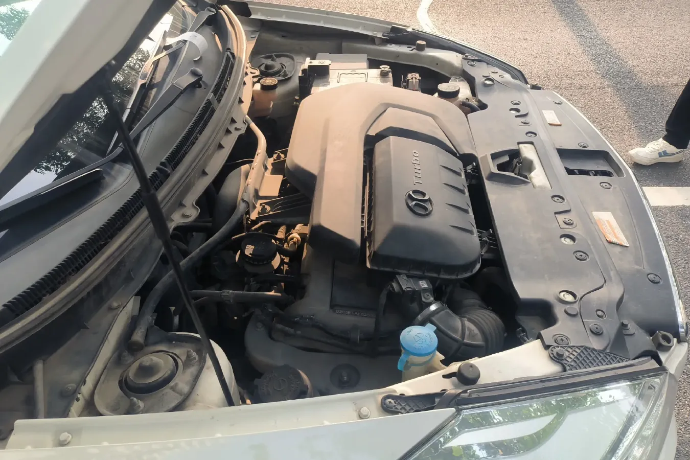 2015 BeiJing Auto Senova X65 2.0T 177HP L4 6AT,autocango,china used car exporter,china ev exporter,chinese used car exporter,chinese used ev exporter