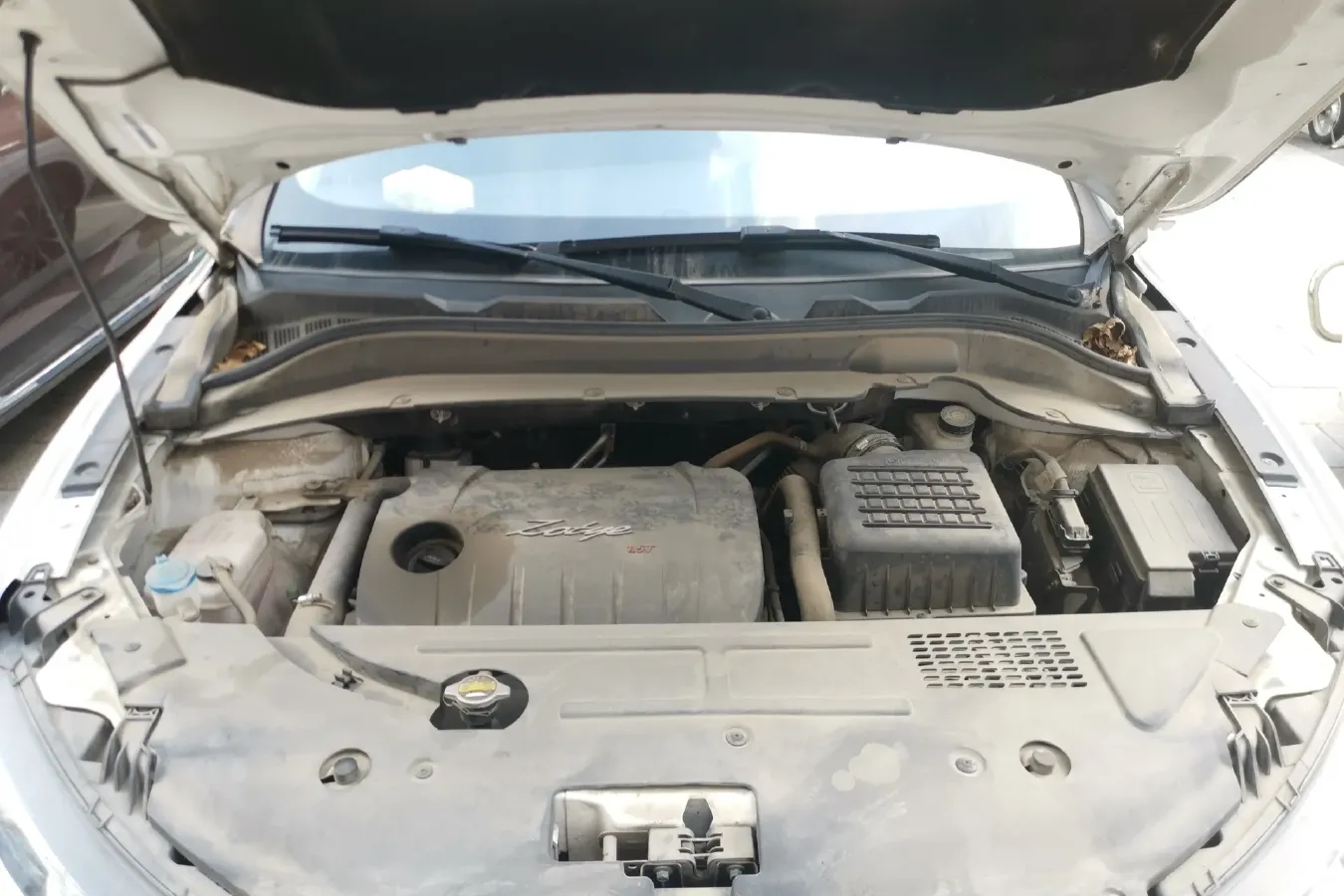 2016 Zotye SR7 1.5T 150HP L4 5MT,autocango,china used car exporter,china ev exporter,chinese used car exporter,chinese used ev exporter