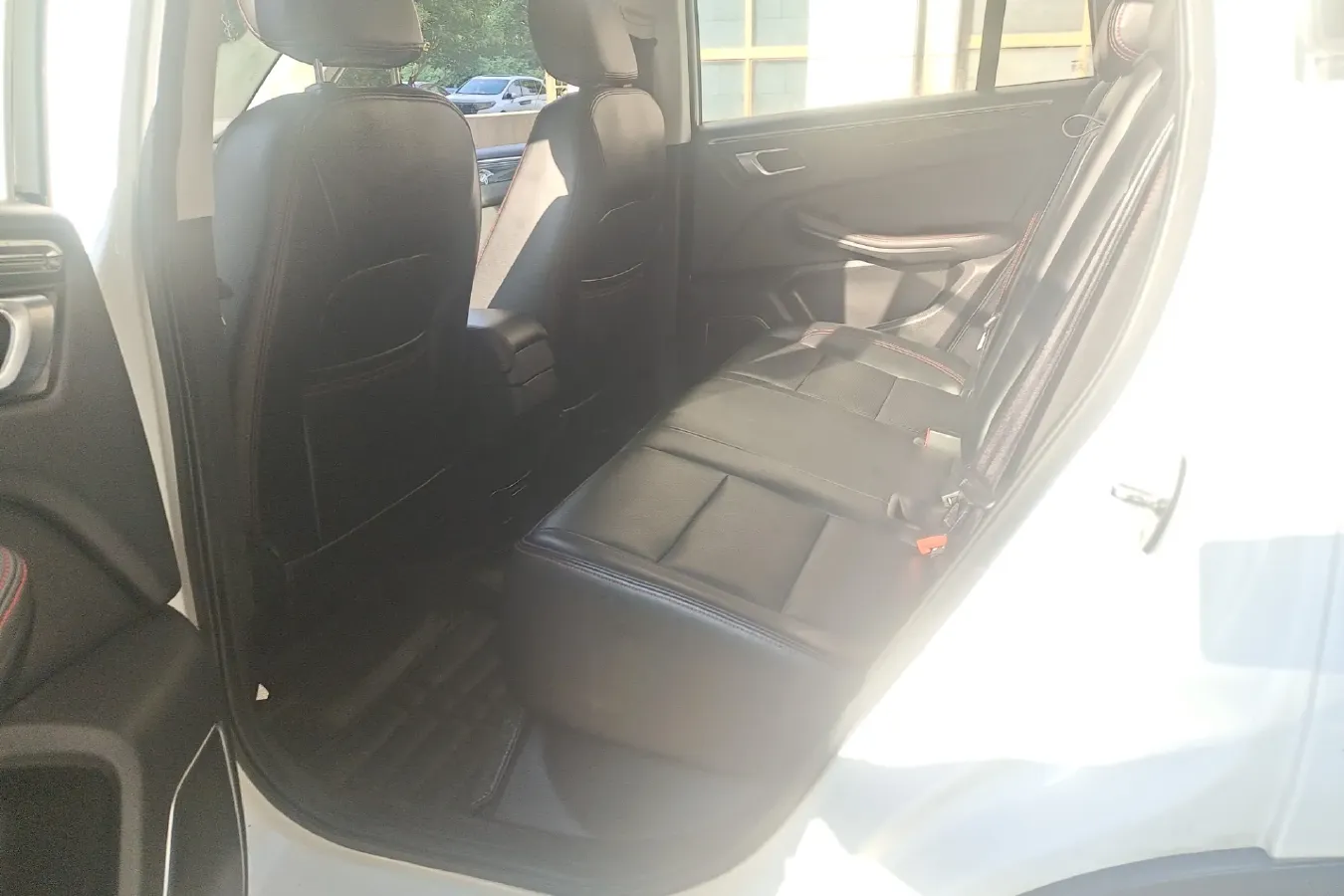 2015 Zotye Damy X5 1.5T 150HP L4 5MT,autocango,china used car exporter,china ev exporter,chinese used car exporter,chinese used ev exporter