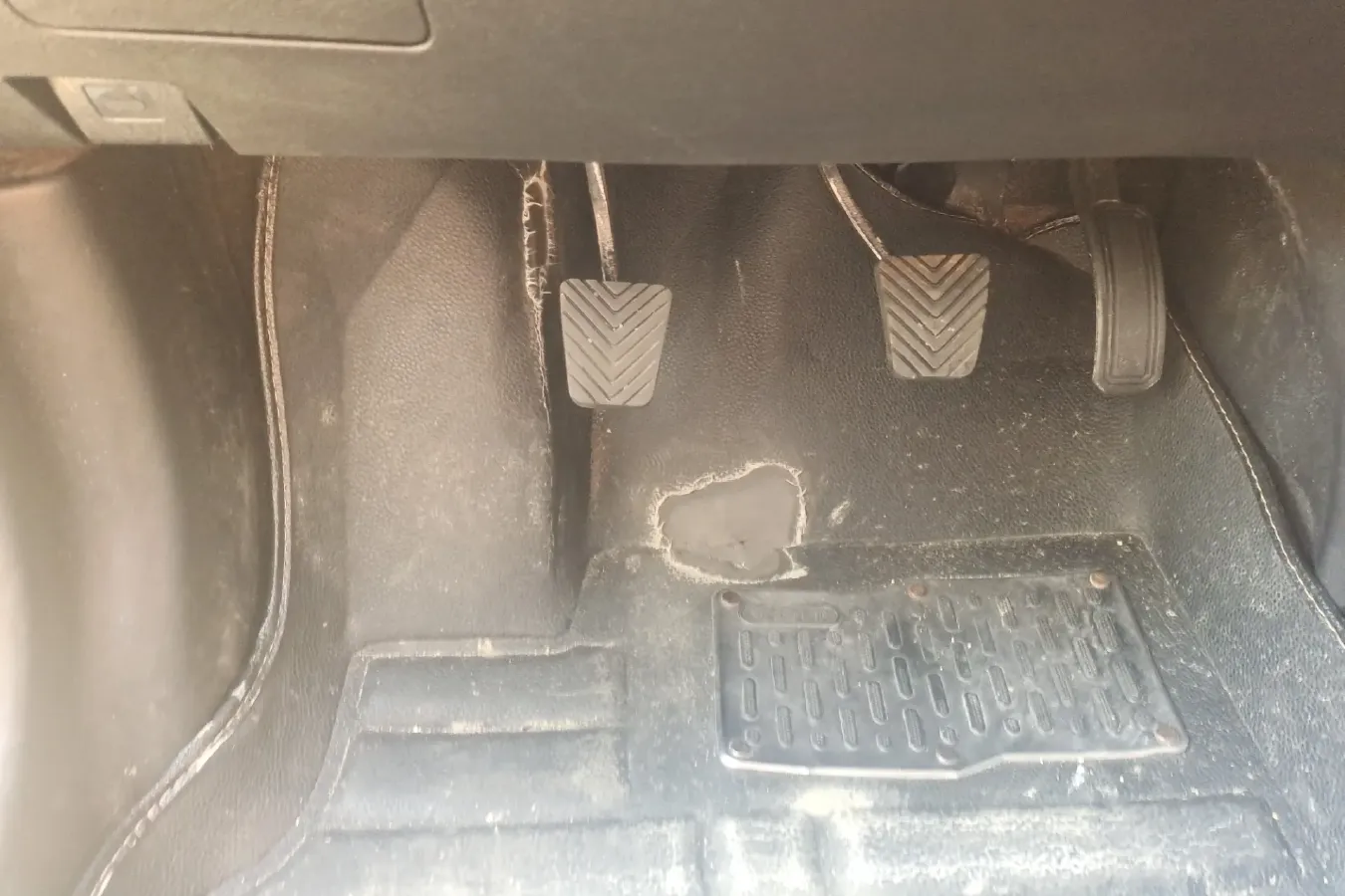 2015 Zotye Damy X5 1.5T 150HP L4 5MT,autocango,china used car exporter,china ev exporter,chinese used car exporter,chinese used ev exporter