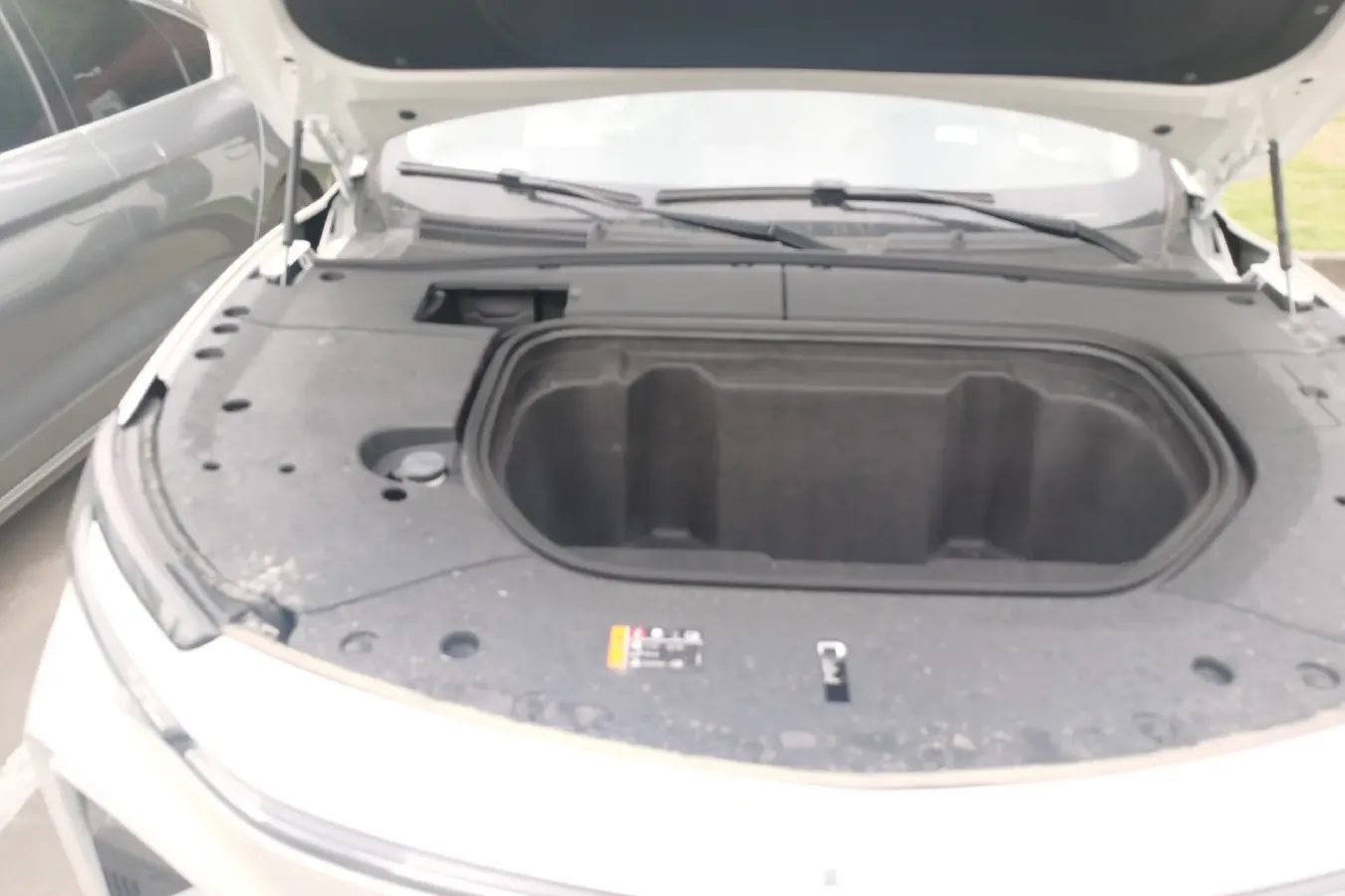 2021 Rising Auto MARVEL R 2AT BEV 69.9KWH,autocango,china used car exporter,china ev exporter,chinese used car exporter,chinese used ev exporter