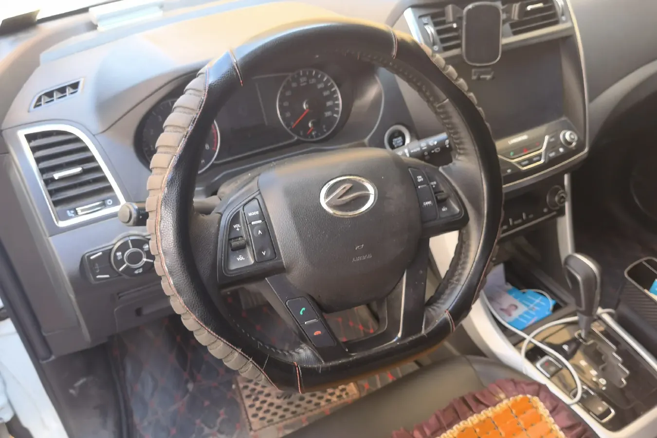 2016 Landwind X5 1.5T 150HP L4 CVT,autocango,china used car exporter,china ev exporter,chinese used car exporter,chinese used ev exporter