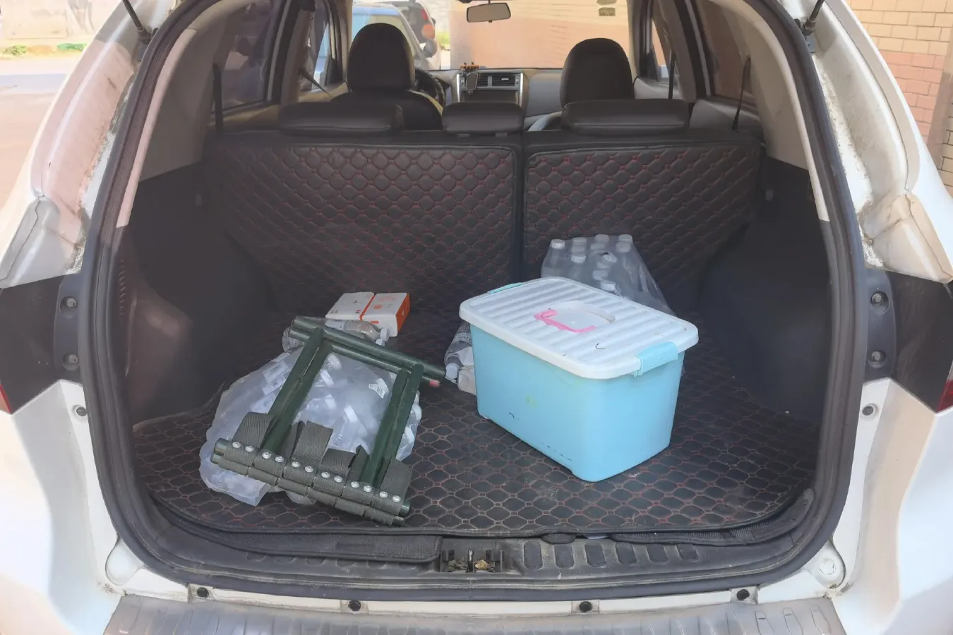 2016 Landwind X5 1.5T 150HP L4 CVT,autocango,china used car exporter,china ev exporter,chinese used car exporter,chinese used ev exporter